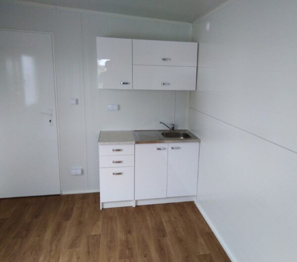 Жилищен Контейнер Модул 17 m² – Универсално Решение за Всяка Потребност