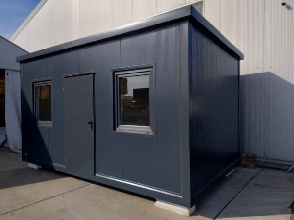 Офис контейнер 15 m² – Компактен и функционален за социални офиси